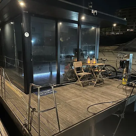 Πλωτό κατάλυμα Sleepboat Floating House Boat Douro Πόρτο