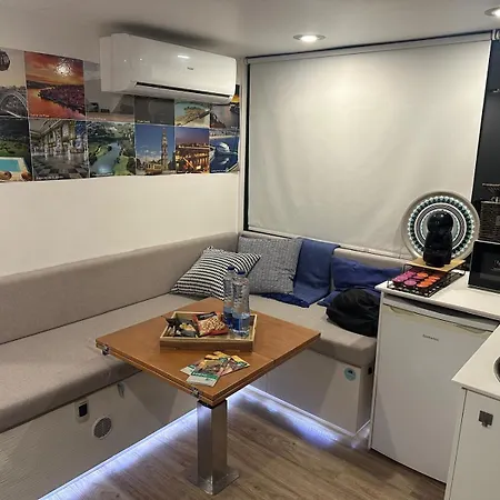 Sleepboat Floating House Boat Douro Πλωτό κατάλυμα *